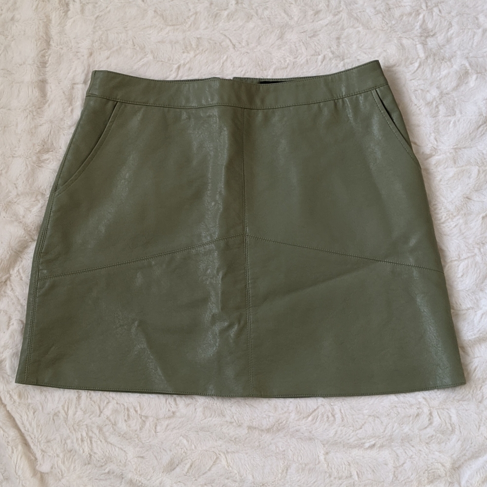 Lulu's Skirt